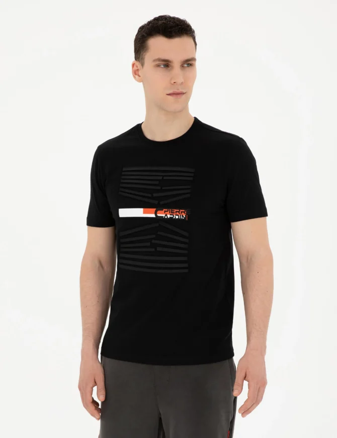 BLACK T-SHIRT