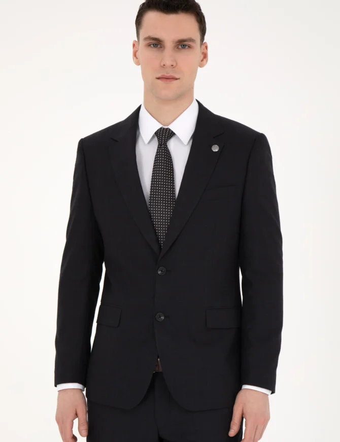BLACK SUIT - Image 3
