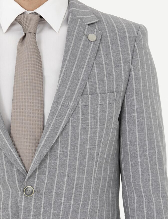 LIGHT GREY SUIT - Image 7