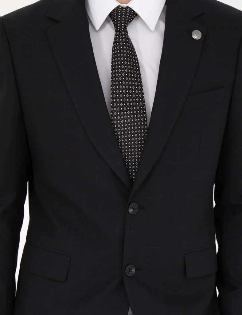 BLACK SUIT thumbnail 6