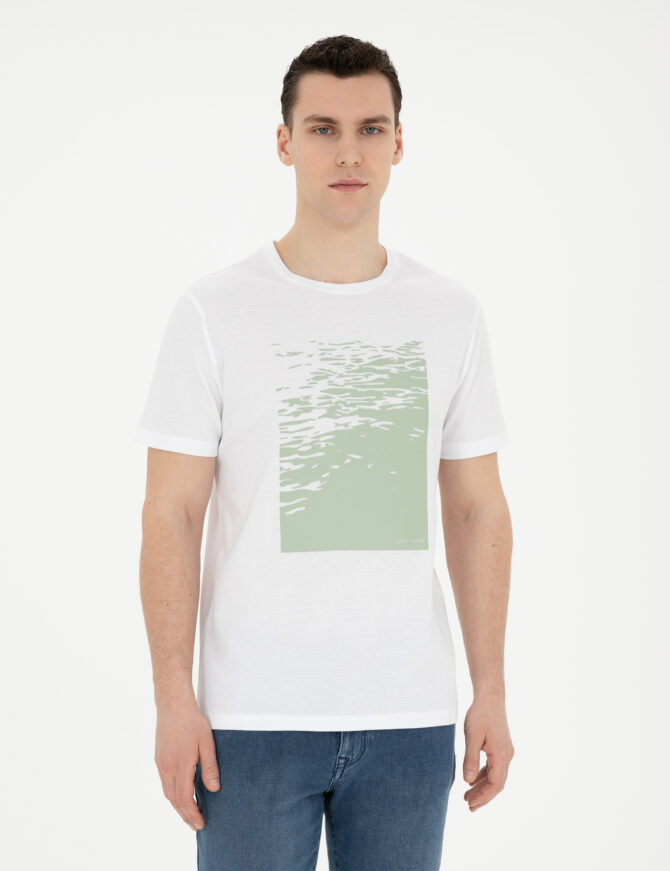 WHITE T-SHIRT