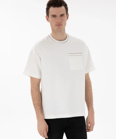 WHITE T-SHIRT