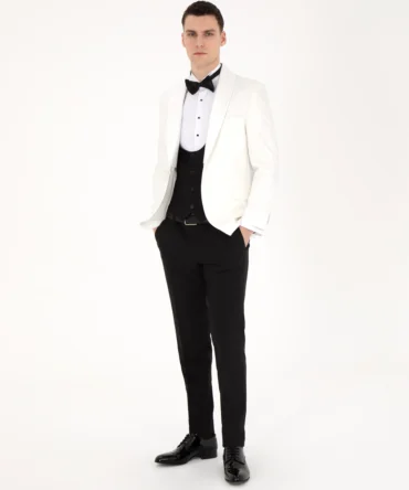 WHITE GROOM TUXEDO