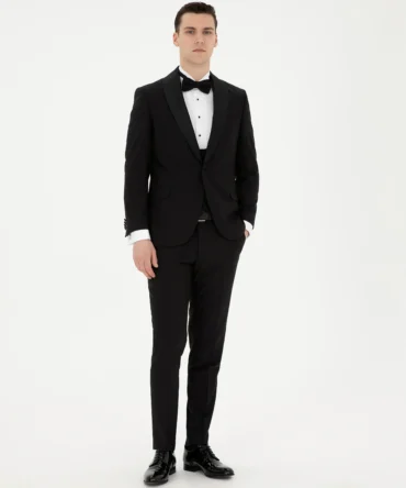 BLACK GROOM TUXEDO