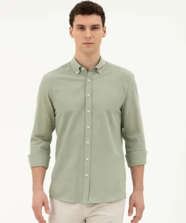GREEN SHIRT