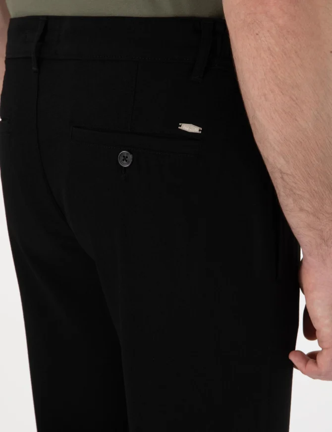 BLACK JOGGER TROUSERS - Image 7