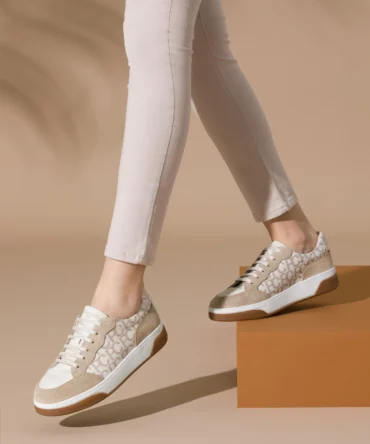BEIGE SNEAKERS