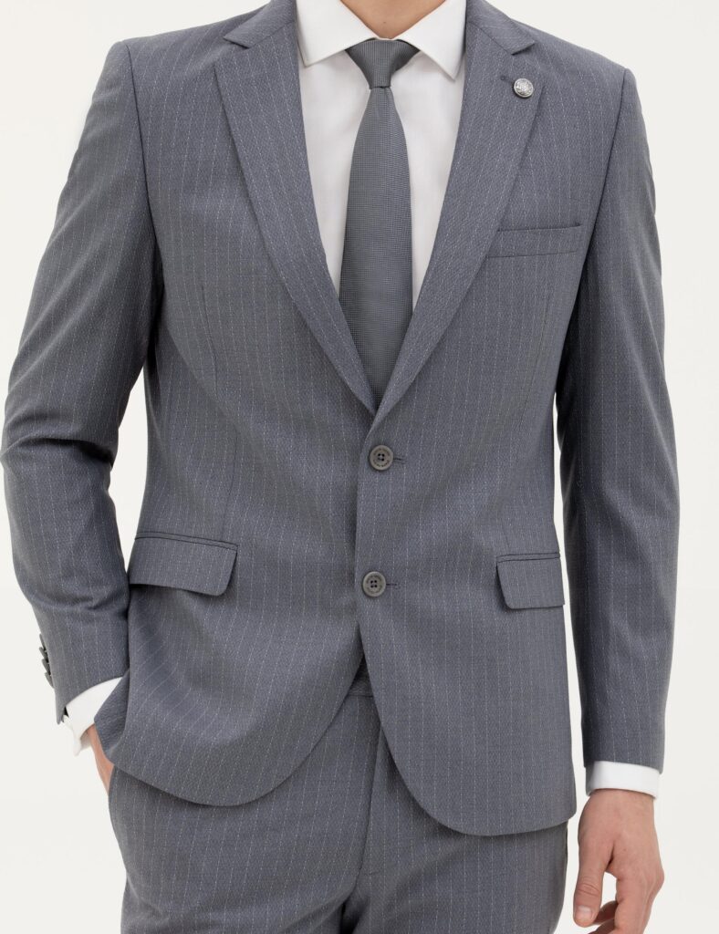 GRAY SUIT thumbnail 6