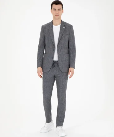 NAVY BLUE SUIT