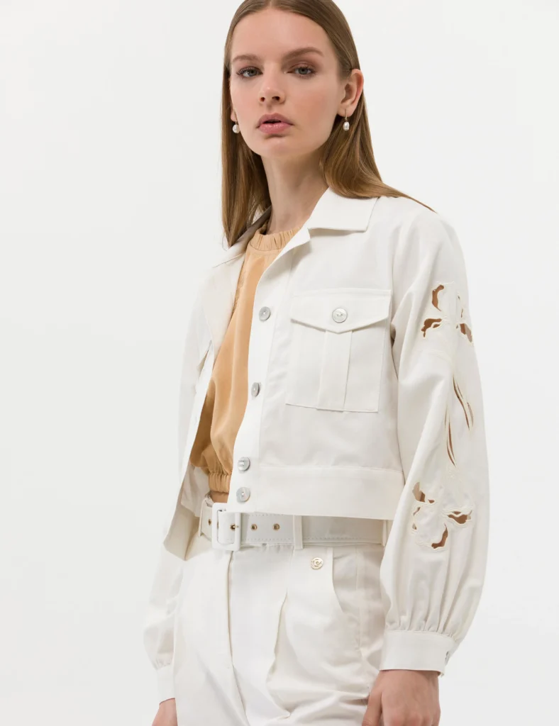 WOMAN WHITE LINEN JACKET