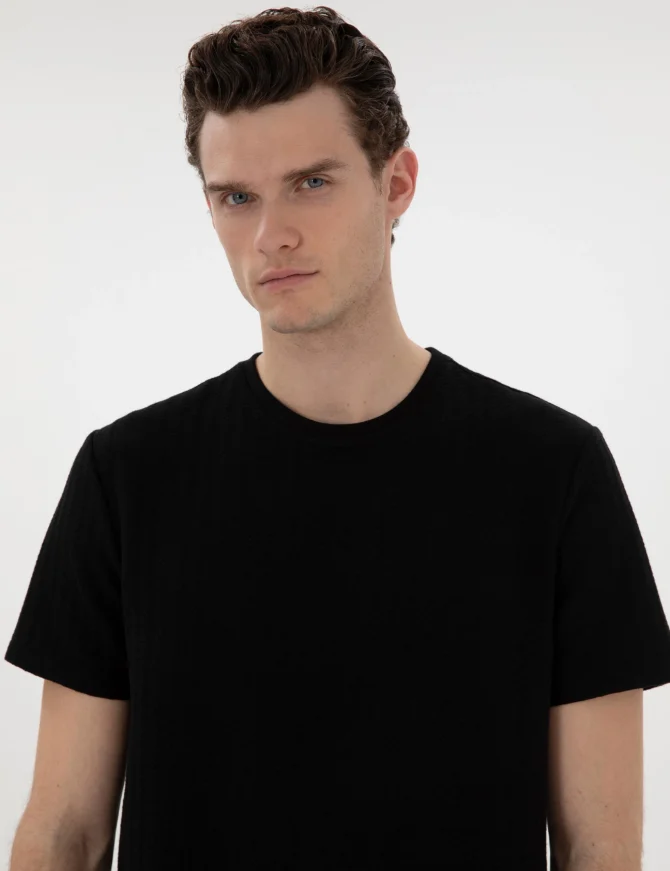 BLACK T-SHIRT - Image 3