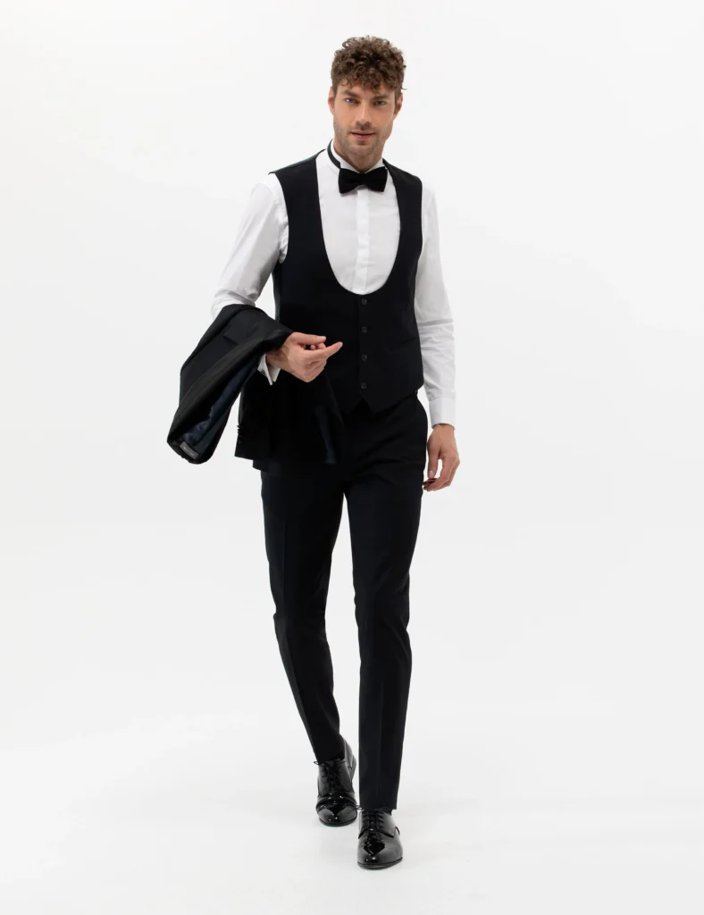 NAVY BLUE GROOM TUXEDO thumbnail 2