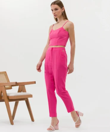 WOMAN PINK TROUSERS