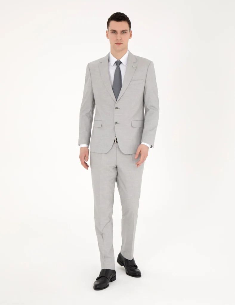 LIGHT GREY WOOL SUIT