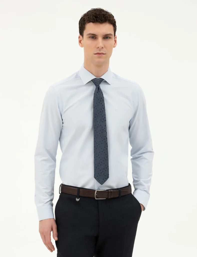 LIGHT BLUE LONGSLEEVE CLASSIC SHIRT thumbnail 2