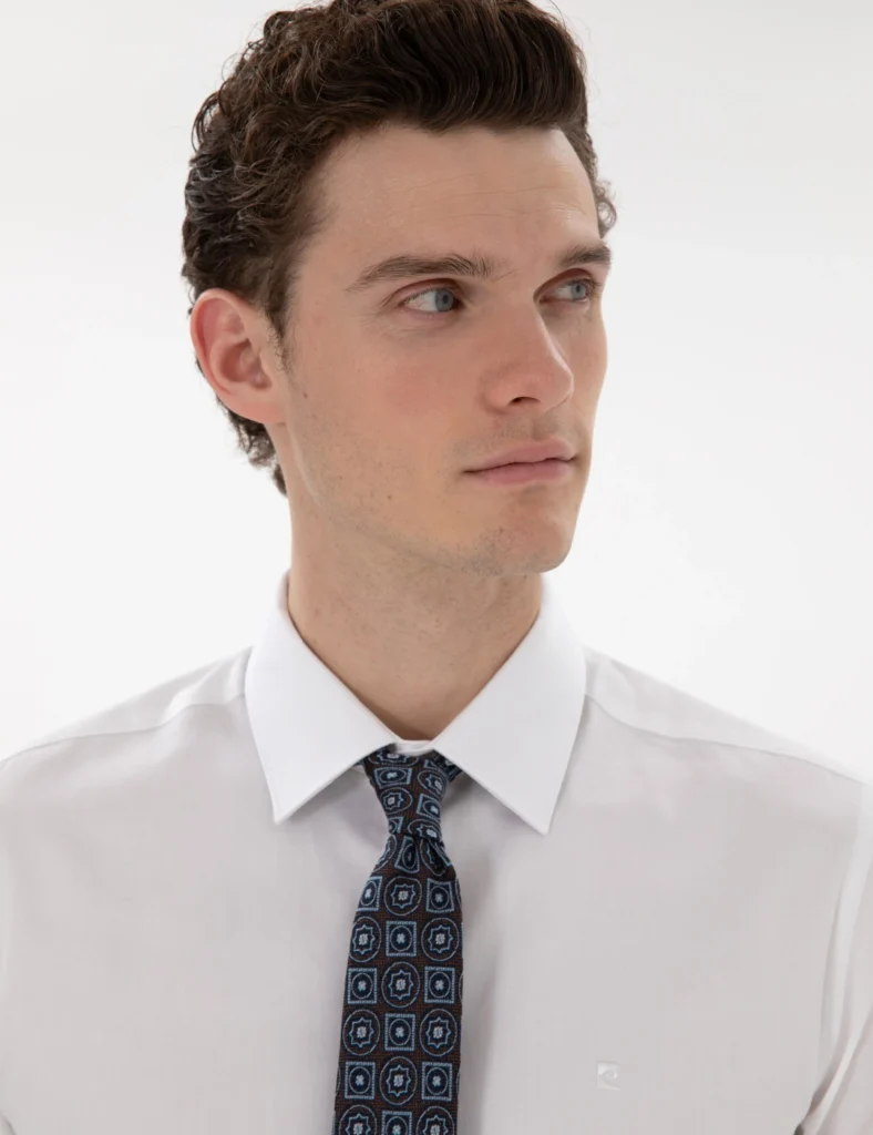WHITE LONGSLEEVE CLASSIC SHIRT thumbnail 4