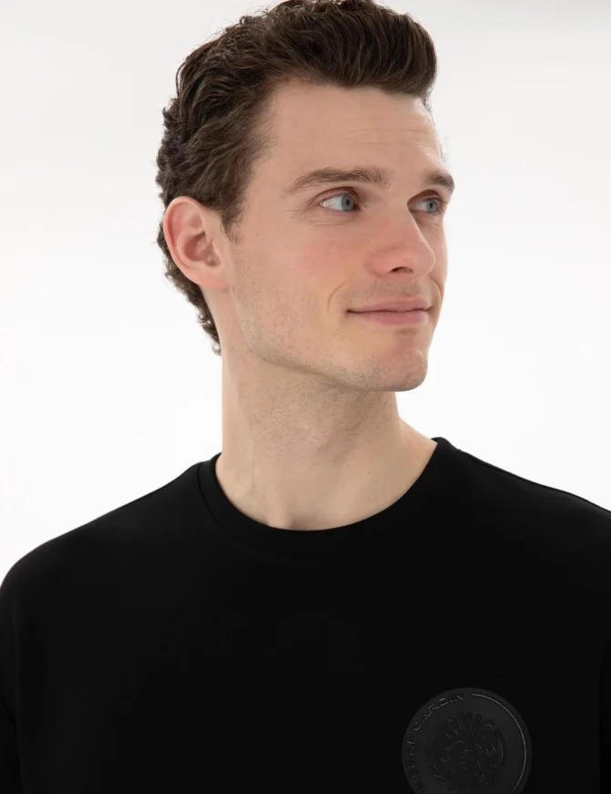 BLACK T-SHIRT - Image 4