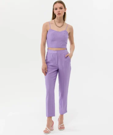 WOMAN PURPLE TROUSERS