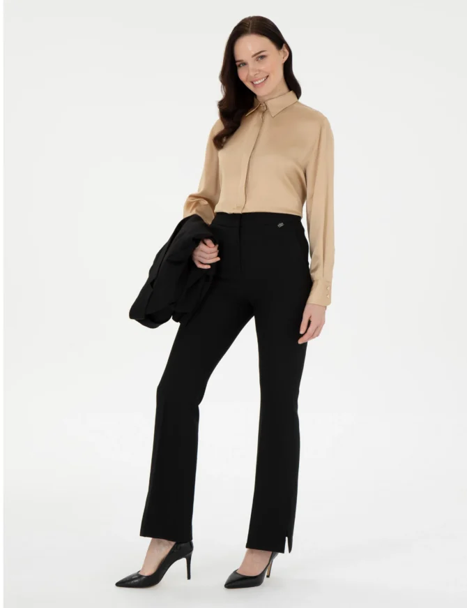WOMAN BLACK TROUSERS