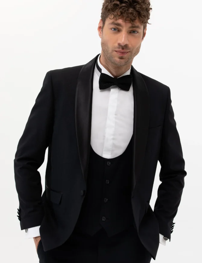 NAVY BLUE GROOM TUXEDO - Image 4