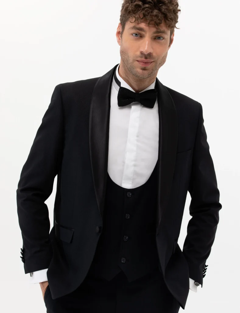 NAVY BLUE GROOM TUXEDO thumbnail 4