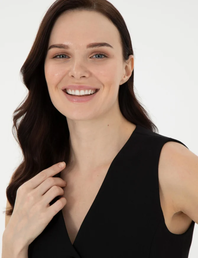 WOMAN BLACK VEST - Image 7