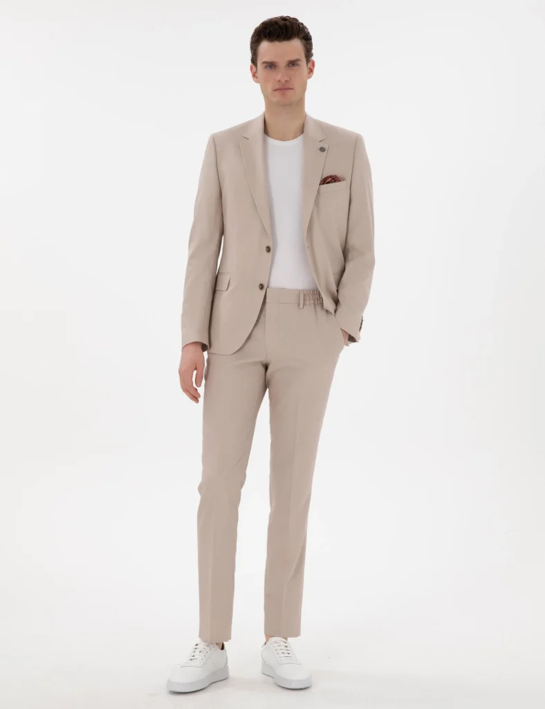 BEIGE SLIM SUIT