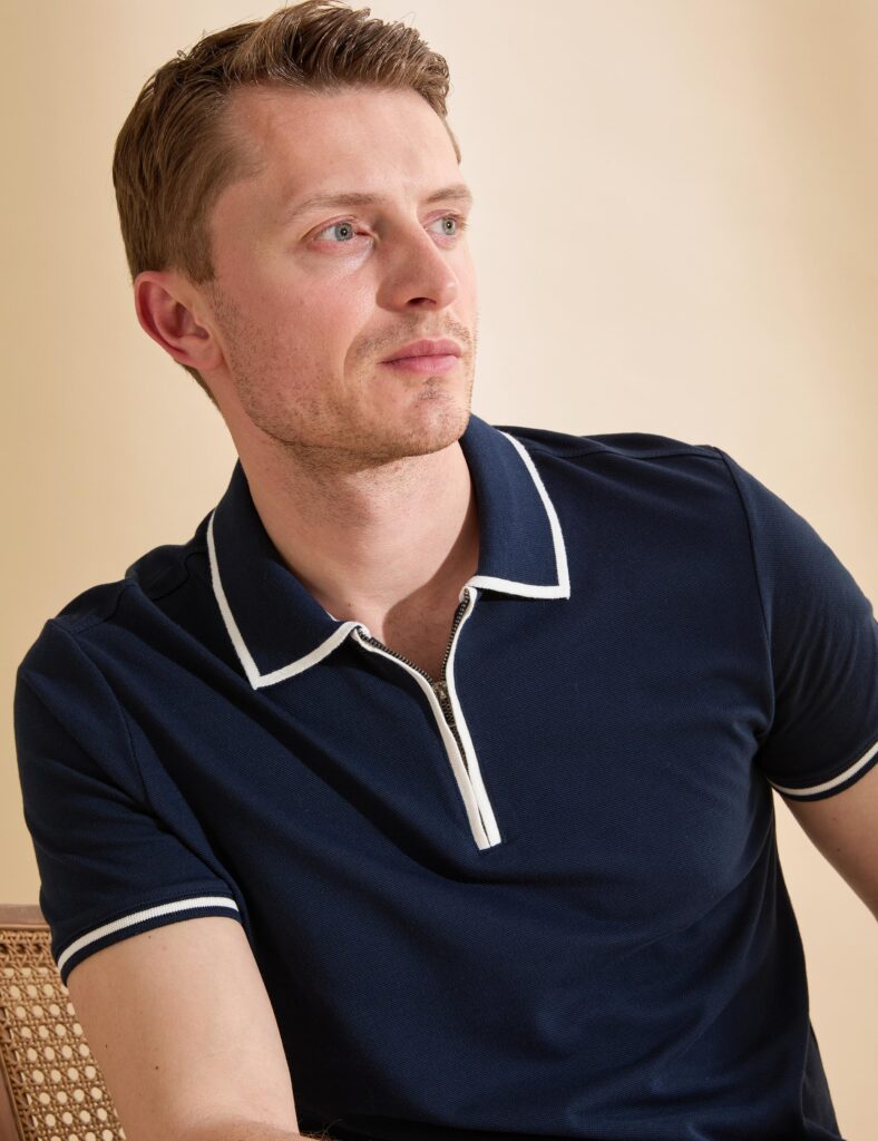 NAVY POLO T-SHIRT