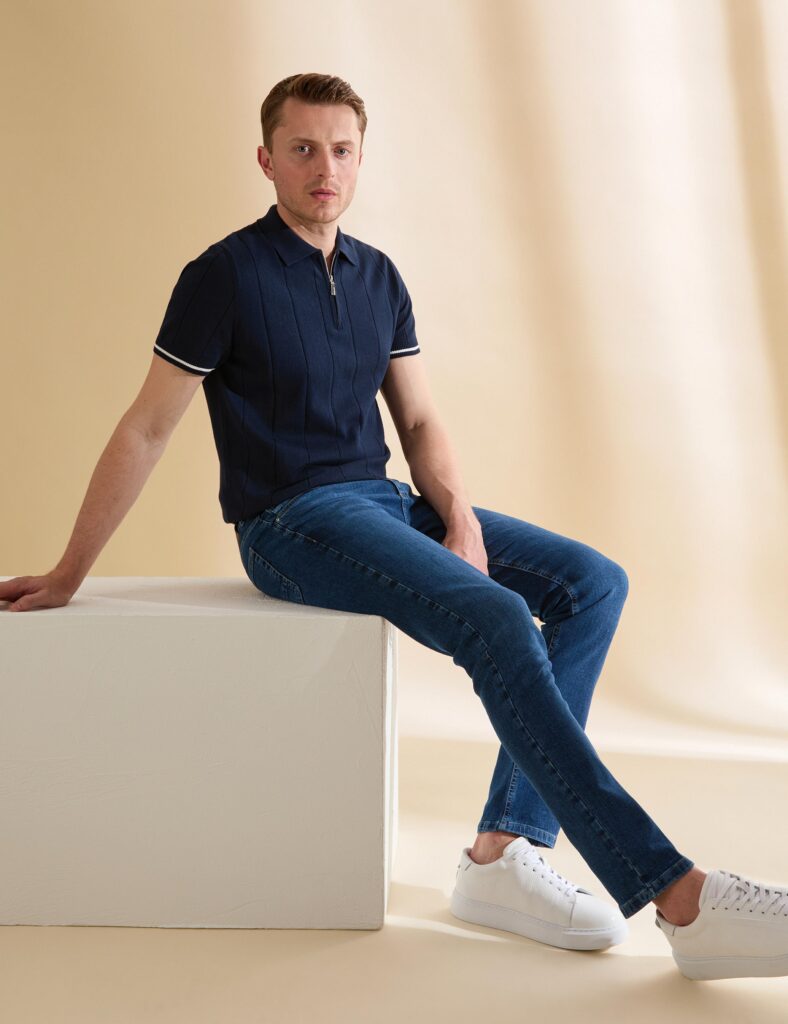 NAVY POLO T-SHIRT